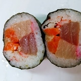 赤い巻き寿司